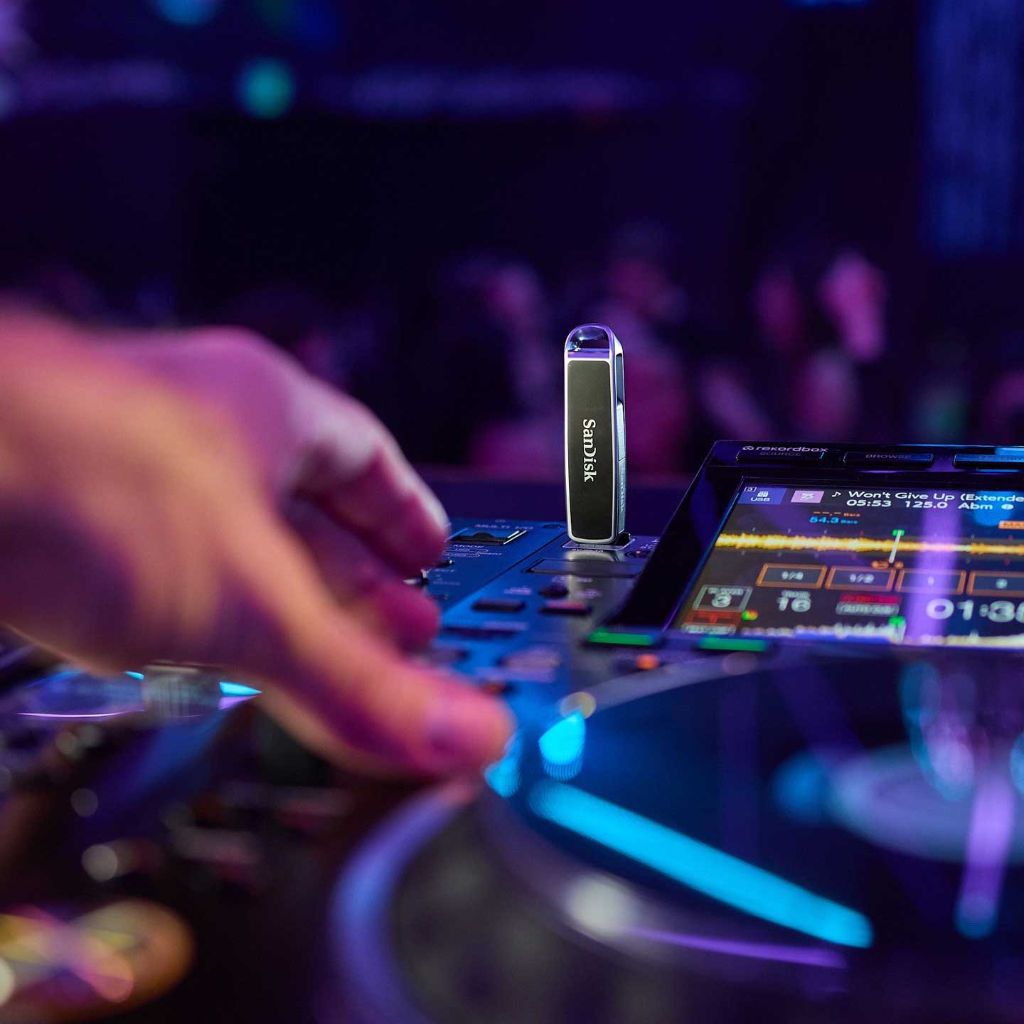 USB Flash Drive 1TB: Ideal para DJs en 2025